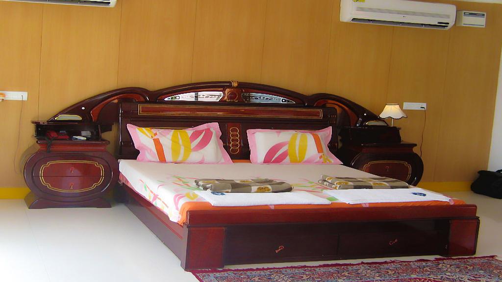Hotel Sri Saravana Rámesvaram Kültér fotó